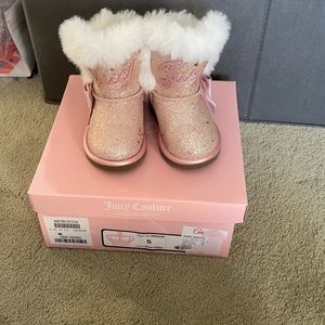 Juicy couture Lil Windsor boots